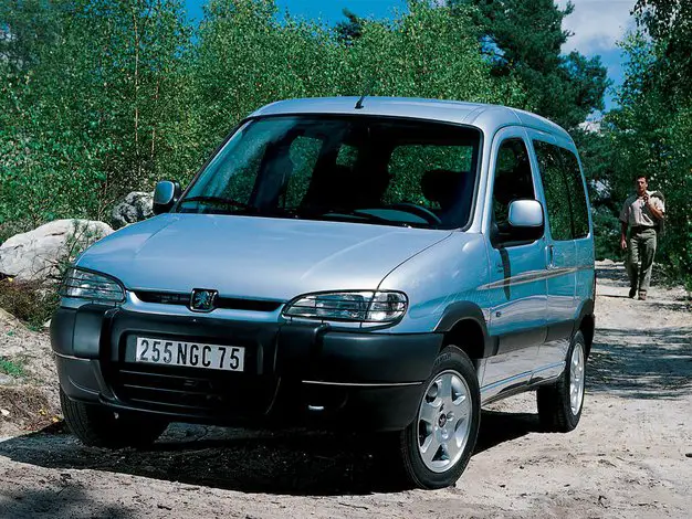 Peugeot Partner (2001) - skrzynka bezpieczników i przekaźników