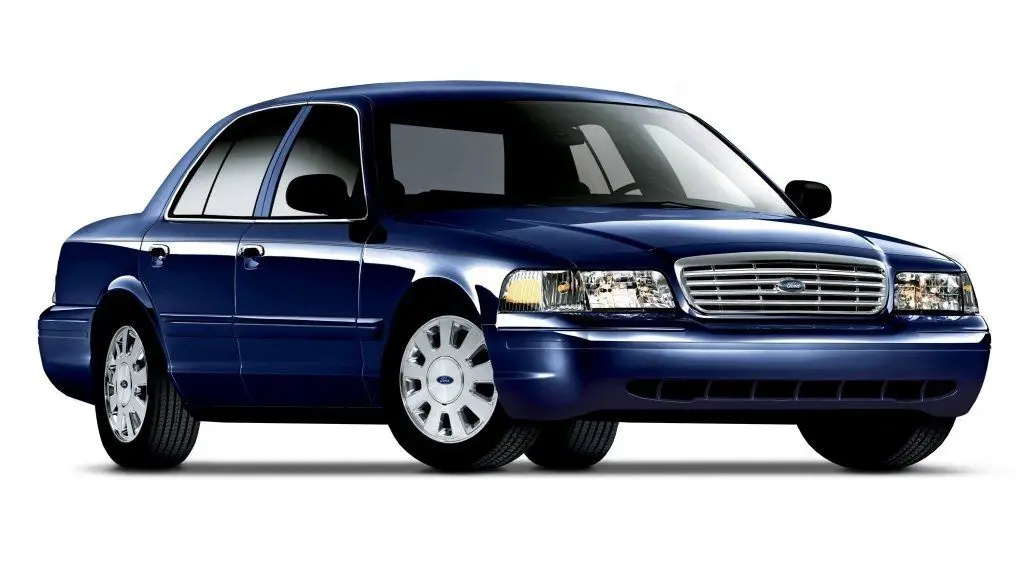 Ford Crown Victoria (2003-2012) - skrzynka bezpieczników i przekaźników