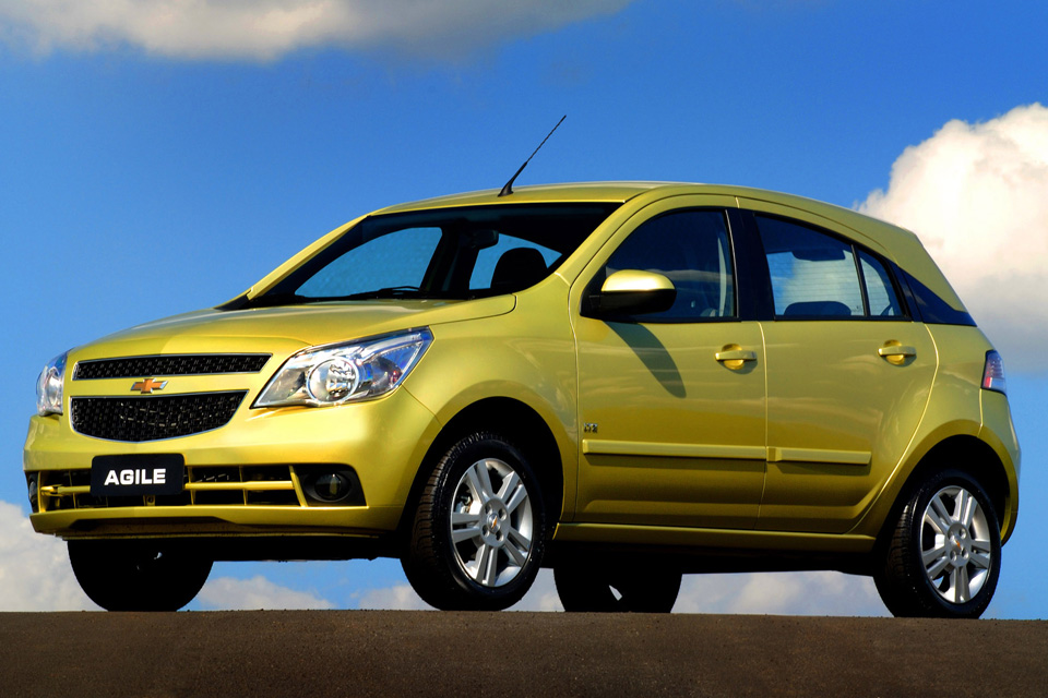 Chevrolet Agile (2009-2013) - skrzynka bezpieczników i przekaźników