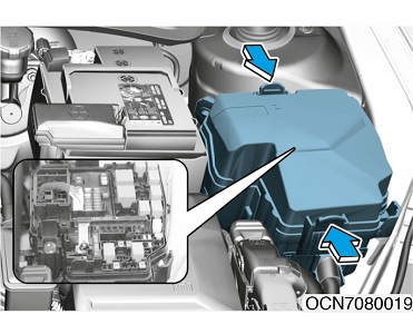 Hyundai Elantra (2021-2022) - skrzynka bezpieczników i przekaźników