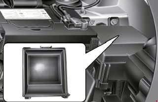 Kia Sportage (2011-2016) - skrzynka bezpieczników i przekaźników