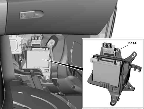 Mercedes-Benz Klasy E W213 (2017-2020) - skrzynka bezpieczników i przekaźników