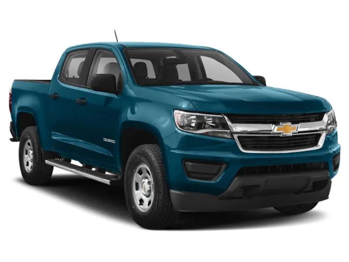 Chevrolet Colorado (2019-2021) - skrzynka bezpieczników i przekaźników
