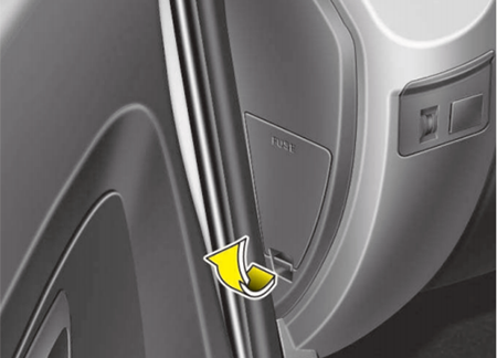 Kia Soul (2009) - skrzynka bezpieczników i przekaźników