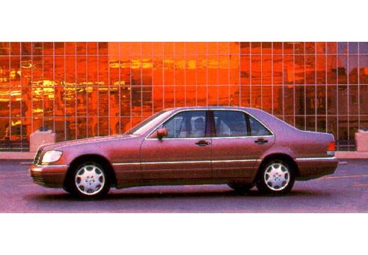 Mercedes-Benz Klasa S W140 (1991-1998) - skrzynka bezpieczników i przekaźników