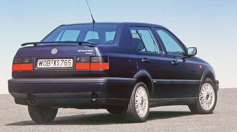 Volkswagen Vento i Jetta 3 (1992-1997) - skrzynka bezpieczników i przekaźników