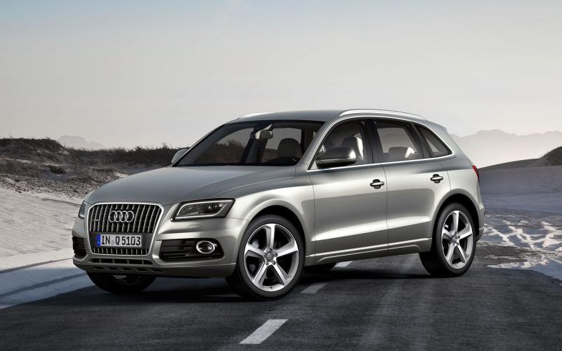 Audi Q5 8R (2013-2017)- skrzynka bezpieczników i przekaźników