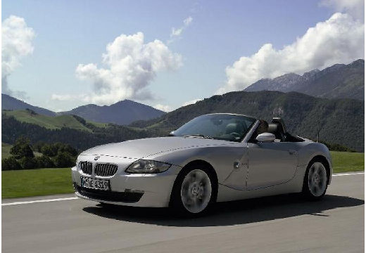 BMW Z4 (E85, E86) (2003-2008) - skrzynka bezpieczników i przekaźników