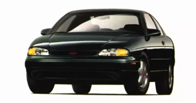 Chevrolet Monte Carlo (1998-1999) - skrzynka bezpieczników i przekaźników