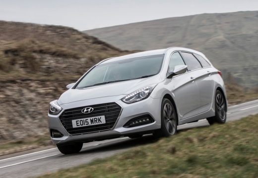 Hyundai i40 (2015-2017) - skrzynka bezpieczników i przekaźników