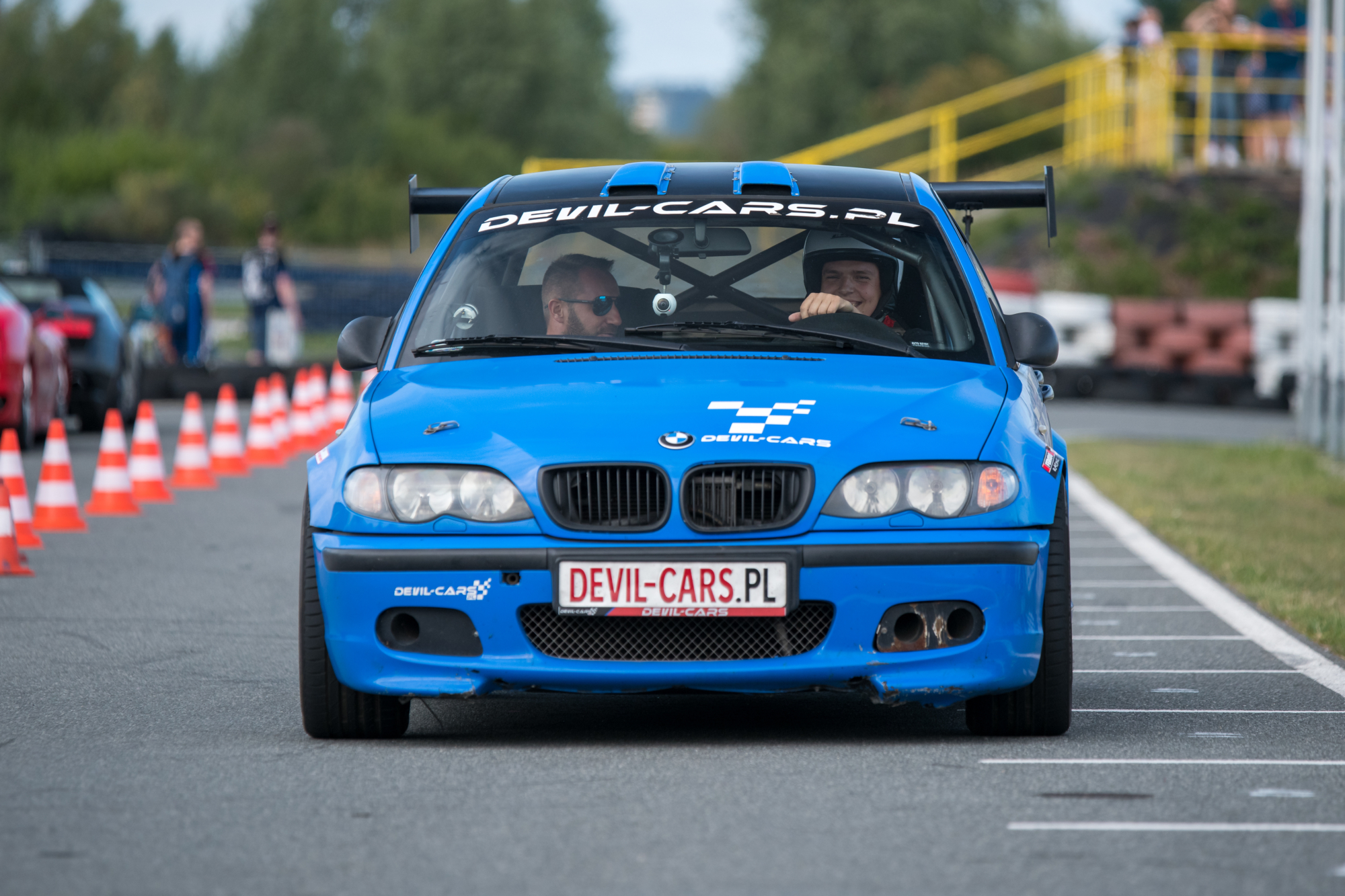 Co tracisz, rezygnując z kursu driftowania? 7 istotnych aspektów, które Cię ominą